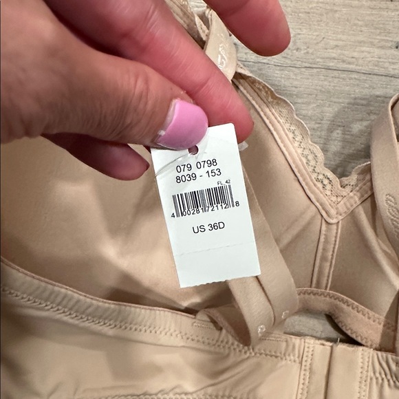 NWT Aerie Sans Armature "Real Happy" Wireless Bra Nude Adjustable Racerback - Picture 9 of 11